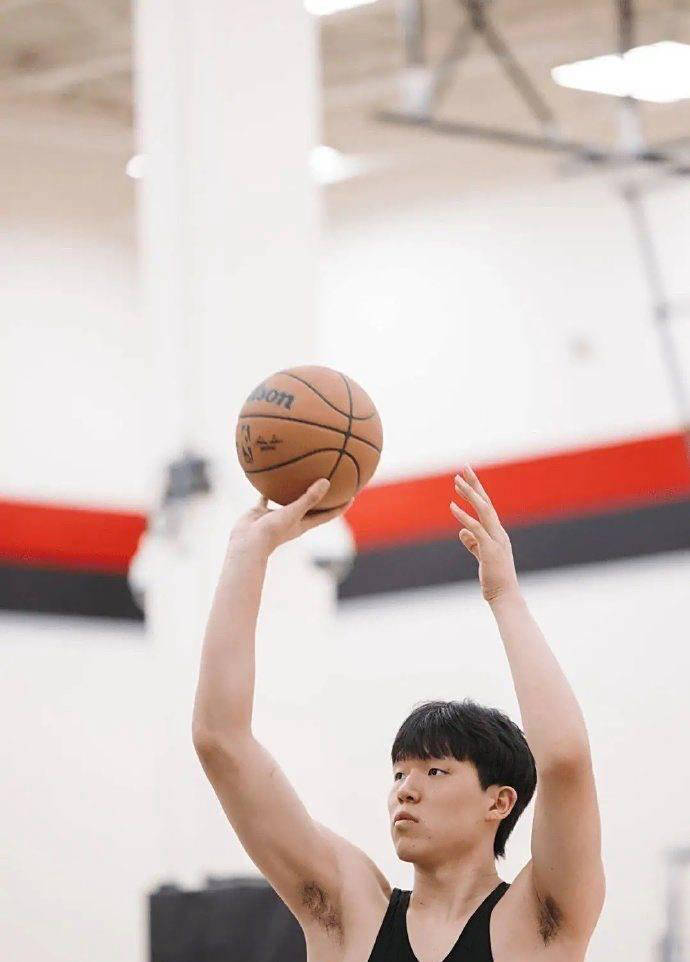 的热忱和专, 同再次加入