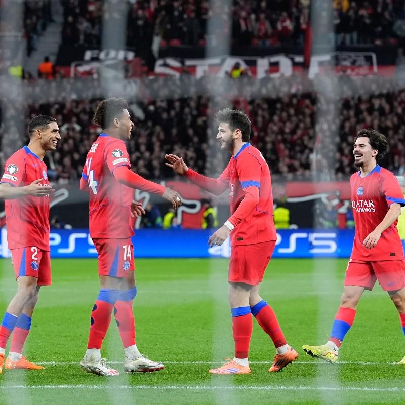 狂胜勒沃库, 布雷斯特 狂胜勒沃库, 布雷斯特